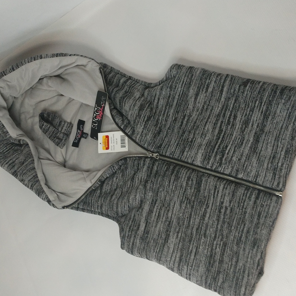 Sugar Rush girls zip up vest. Size M (7-8)